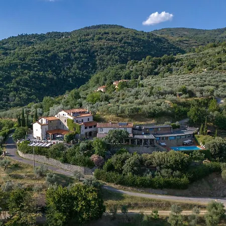 Borgo Mocale Agroturismo *
