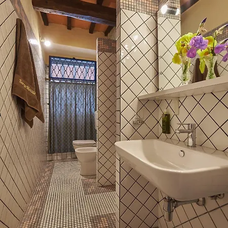 Borgo Mocale Agroturismo *