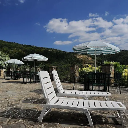 Borgo Mocale Agroturismo *