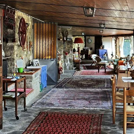 Borgo Mocale Agroturismo *
